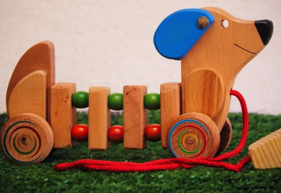 Wriggly pul along Dog toy (Age 1-4 years)| Wooden Push/PullToy | Natural Toy Organic Toys