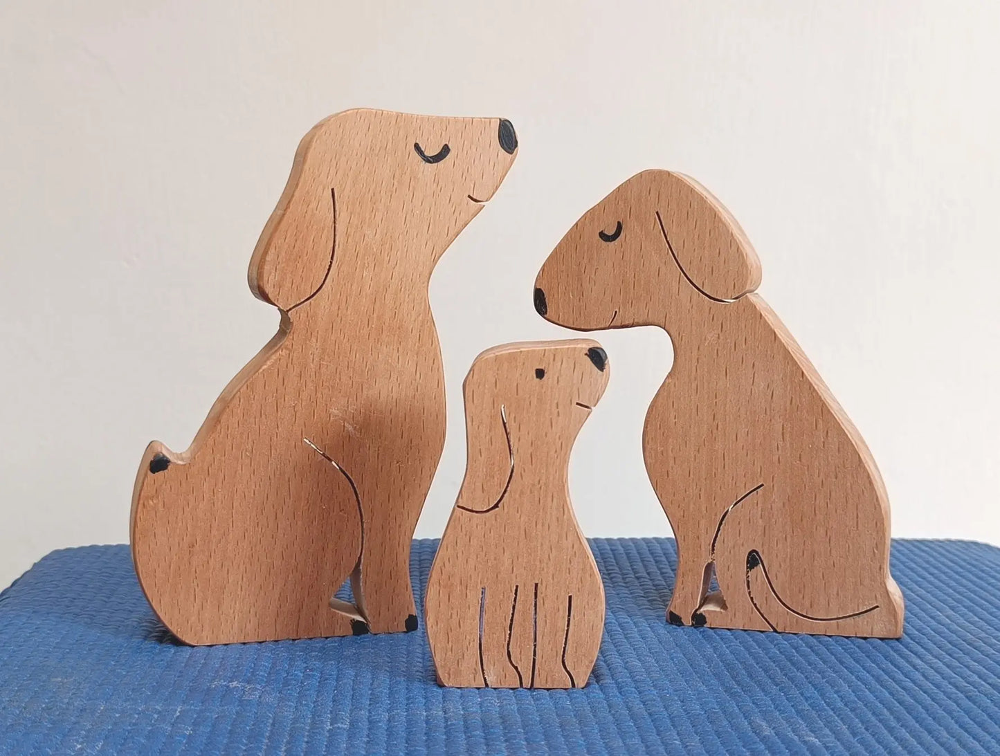 Wooden Dogs Family Jigsaw Puzzle | Pupps Family Jigsaw Puzzle/Showpiece| Kids Room Decoration Organic Toys