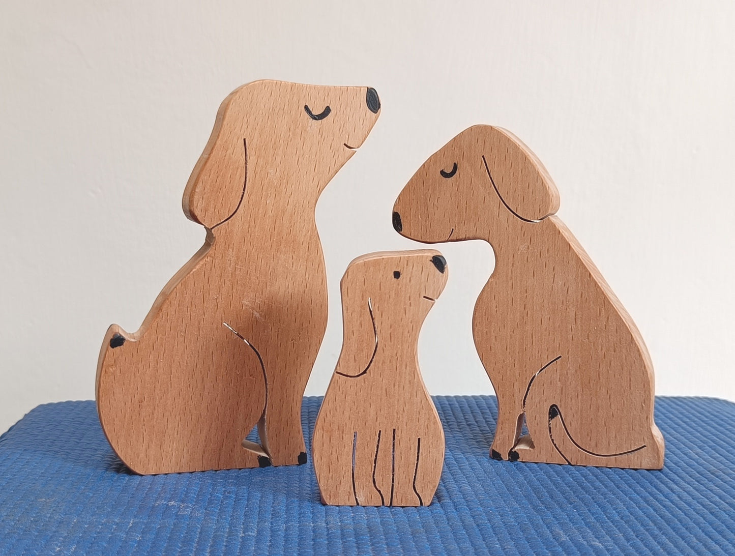 Wooden Dogs Family Jigsaw Puzzle | Pupps Family Jigsaw Puzzle/Showpiece| Kids Room Decoration